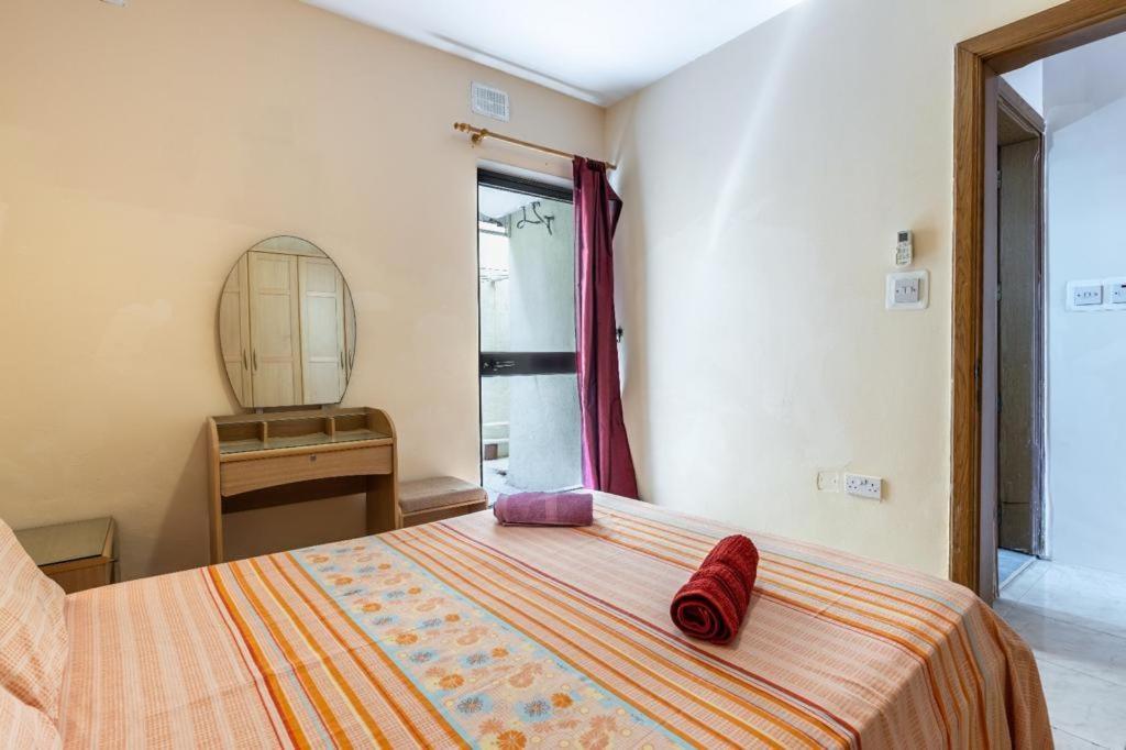 Lovely Seaview Apt At St Paul'S Bay ภายนอก รูปภาพ